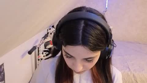 Vanesa online show from February 10, 2026, 11:58 am