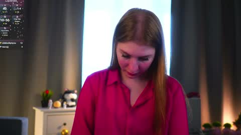 Snapshot of maureencoombs chatting on April 11, 2026, 7:45 am maureencoombs online show from April 11, 2026, 7:45 am