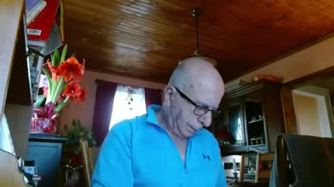Snapshot of mauriceandre chatting on January 6, 2025, 3:19 pm Maurice online show from January 6, 2025, 3:19 pm
