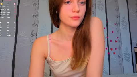Snapshot of maurineneverman chatting on May 24, 2026, 8:52 am Lucy online show from May 24, 2026, 8:52 am
