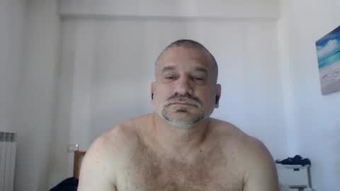 mauro1971 online show from May 3, 2026, 7:58 am