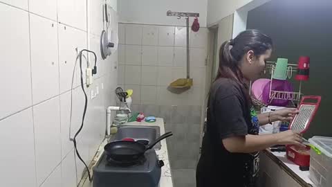 Snapshot of mauroluxandra chatting on February 24, 2025, 11:10 am mauroluxandra online show from February 24, 2025, 11:10 am