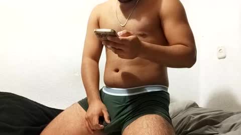 mauroo2025 online show from January 19, 2025, 3:32 pm