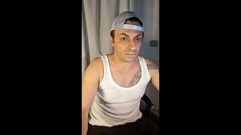 Marcellobausola  s k i -p e online show from April 20, 2026, 6:53 pm