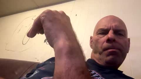 maverick7000 online show from December 21, 2025, 9:27 am