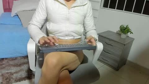 Snapshot of maverick_angel chatting on April 15, 2026, 5:09 pm Maverick online show from April 15, 2026, 5:09 pm