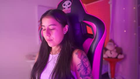 Snapshot of mavi_boo chatting on February 2, 2026, 8:40 pm Mavi online show from February 2, 2026, 8:40 pm