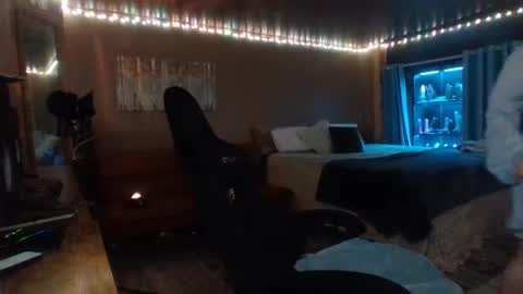 mavismable online show from July 5, 2026, 3:56 am