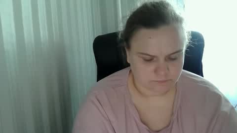 Snapshot of mavka2025 chatting on September 16, 2025, 10:49 am Mavka2025 online show from September 16, 2025, 10:49 am