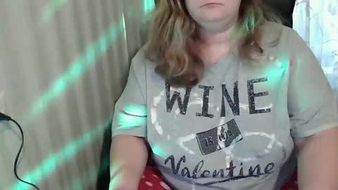 Snapshot of mavka2025 chatting on October 18, 2025, 6:48 am Mavka2025 online show from October 18, 2025, 6:48 am