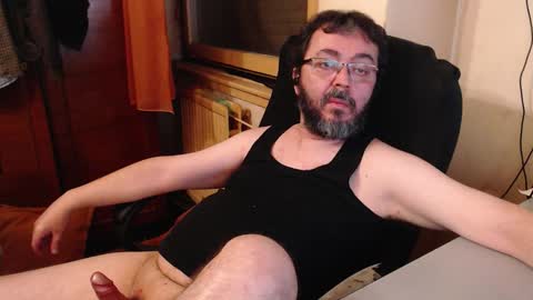 Max online show from October 16, 2025, 5:58 pm