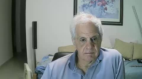 max_2017 online show from December 3, 2025, 2:30 am