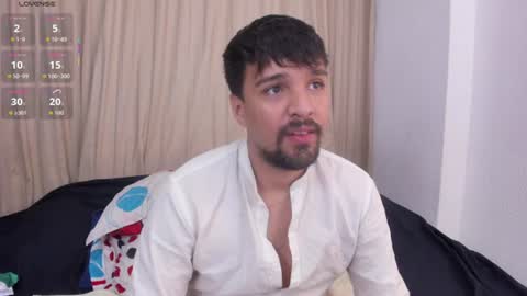 Snapshot of max_ed chatting on June 15, 2026, 11:45 am edward online show from June 15, 2026, 11:45 am