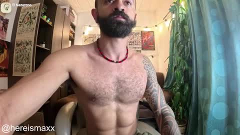 Max Follow me IGX hereismaxx online show from October 14, 2025, 9:54 am