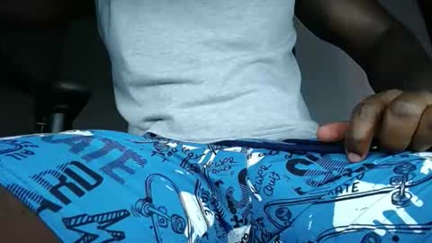 Snapshot of max_jones2 chatting on May 9, 2026, 7:41 pm MAX online show from May 9, 2026, 7:41 pm