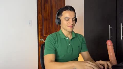 Max Lancaster online show from December 28, 2024, 11:05 pm