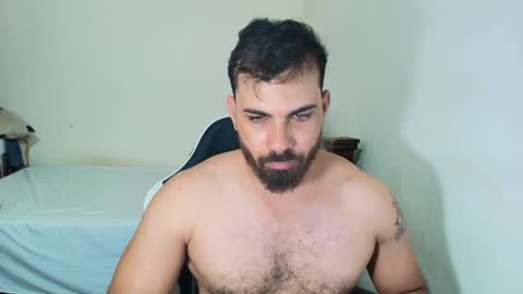 Snapshot of max_love25 chatting on October 9, 2025, 11:36 pm max_love25 online show from October 9, 2025, 11:36 pm