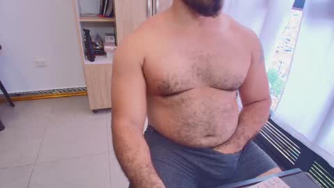 max_love25 online show from May 2, 2026, 8:36 pm