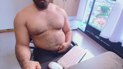 max_love25 online show from June 18, 2026, 9:30 pm
