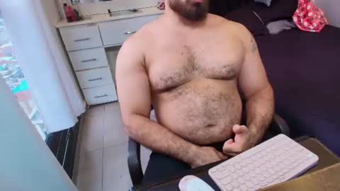 max_love25 online show from August 6, 2026, 8:44 pm