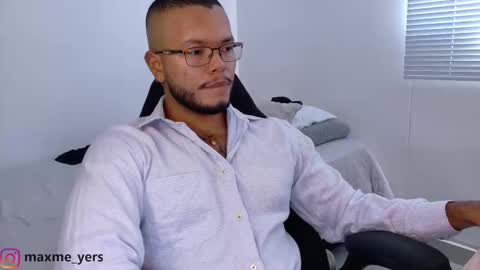 Snapshot of max_meyer chatting on October 25, 2025, 7:41 pm max_meyer online show from October 25, 2025, 7:41 pm