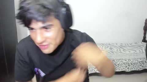 Snapshot of max_miller66 chatting on October 6, 2025, 11:46 pm Max online show from October 6, 2025, 11:46 pm