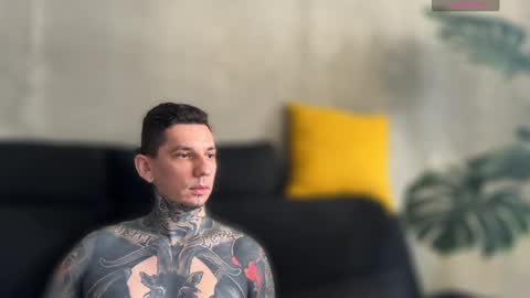    online show from September 19, 2025, 5:42 am