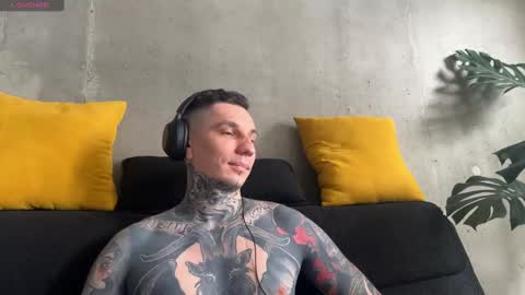    online show from October 5, 2025, 6:45 am