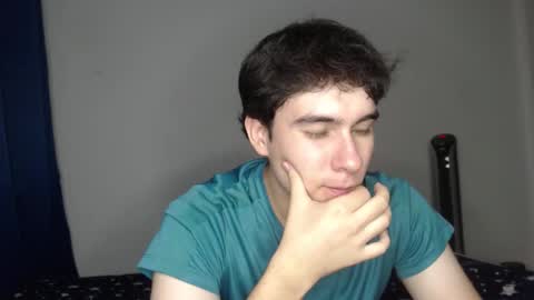 Snapshot of max_snow1616 chatting on October 1, 2025, 2:39 am max_snow1616 online show from October 1, 2025, 2:39 am