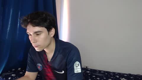 Snapshot of max_snow1616 chatting on October 5, 2025, 4:27 pm max_snow1616 online show from October 5, 2025, 4:27 pm