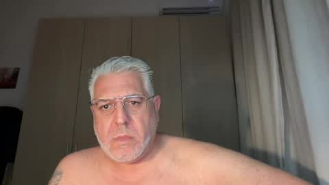 maxbillo online show from July 22, 2026, 9:28 pm