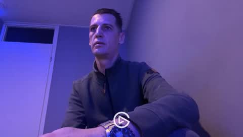 Snapshot of maxbose666 chatting on February 11, 2025, 5:50 pm Max online show from February 11, 2025, 5:50 pm