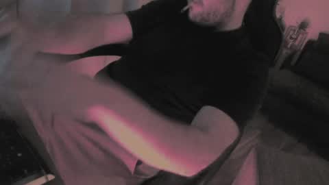 Snapshot of maxcamlove chatting on April 15, 2026, 3:02 am maxcamlove online show from April 15, 2026, 3:02 am