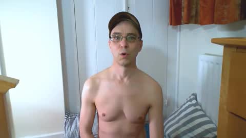 Max Davies online show from March 12, 2026, 3:18 pm