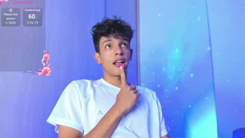 Max  online show from April 5, 2026, 2:42 am