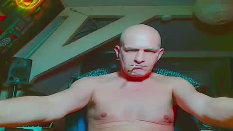 maxhardcore77 online show from November 27, 2025, 6:26 am