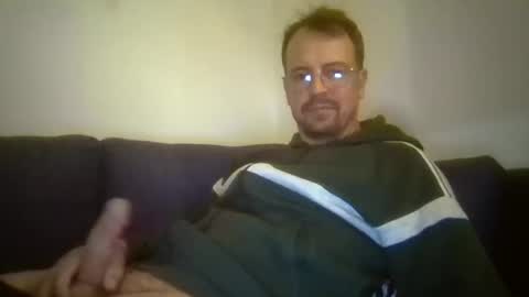 maxhorn591 online show from May 10, 2026, 10:26 pm