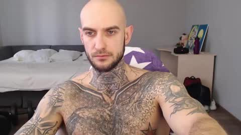 Snapshot of maxi_foxxx chatting on March 11, 2025, 12:39 pm Maximus Fox online show from March 11, 2025, 12:39 pm