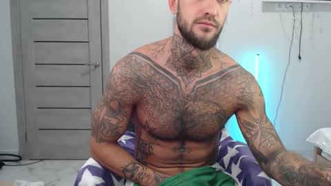 Snapshot of maxi_foxxx chatting on September 9, 2025, 8:03 am Maximus Fox online show from September 9, 2025, 8:03 am