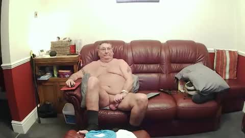 MAX online show from February 19, 2026, 11:56 pm