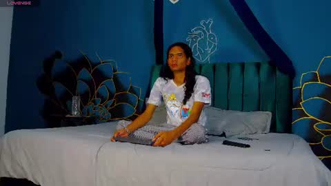 Maxi  Max online show from July 1, 2026, 7:35 pm