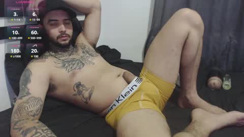 Snapshot of maxi_rogger chatting on January 13, 2025, 8:37 am maxi rogger online show from January 13, 2025, 8:37 am