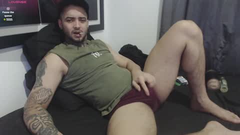 Snapshot of maxi_rogger chatting on January 19, 2025, 1:53 am maxi rogger online show from January 19, 2025, 1:53 am