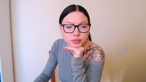 Joanna online show from May 5, 2026, 2:47 pm
