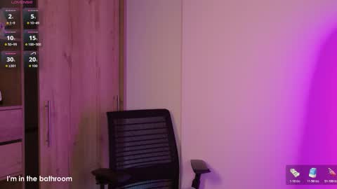 Mikael online show from November 30, 2025, 9:46 am