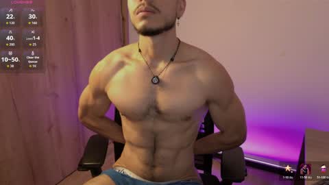 Snapshot of maxifit_ chatting on April 23, 2026, 9:30 am Mikael online show from April 23, 2026, 9:30 am