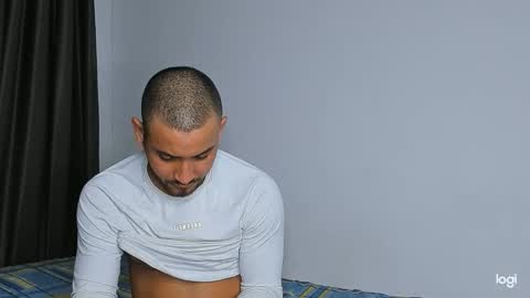 Snapshot of maximo004 chatting on February 20, 2026, 1:24 am Maximo online show from February 20, 2026, 1:24 am