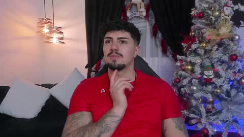Snapshot of maximo_rodriguez chatting on December 23, 2024, 5:17 am Maximo online show from December 23, 2024, 5:17 am