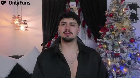 Snapshot of maximo_rodriguez chatting on December 24, 2024, 7:39 am Maximo online show from December 24, 2024, 7:39 am