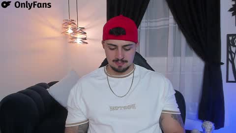 Snapshot of maximo_rodriguez chatting on January 11, 2025, 5:20 am Maximo online show from January 11, 2025, 5:20 am